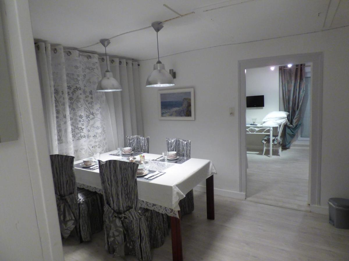 Suite Eugenie Piscine Maison Blanche Tulle Exterior foto